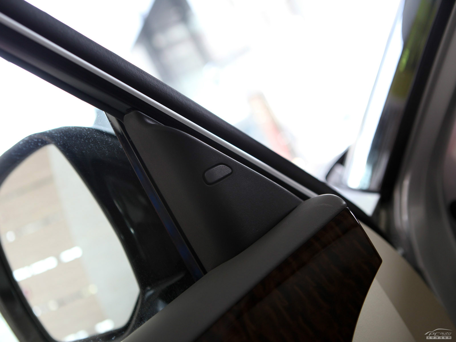 途樂內(nèi)飾高清大圖