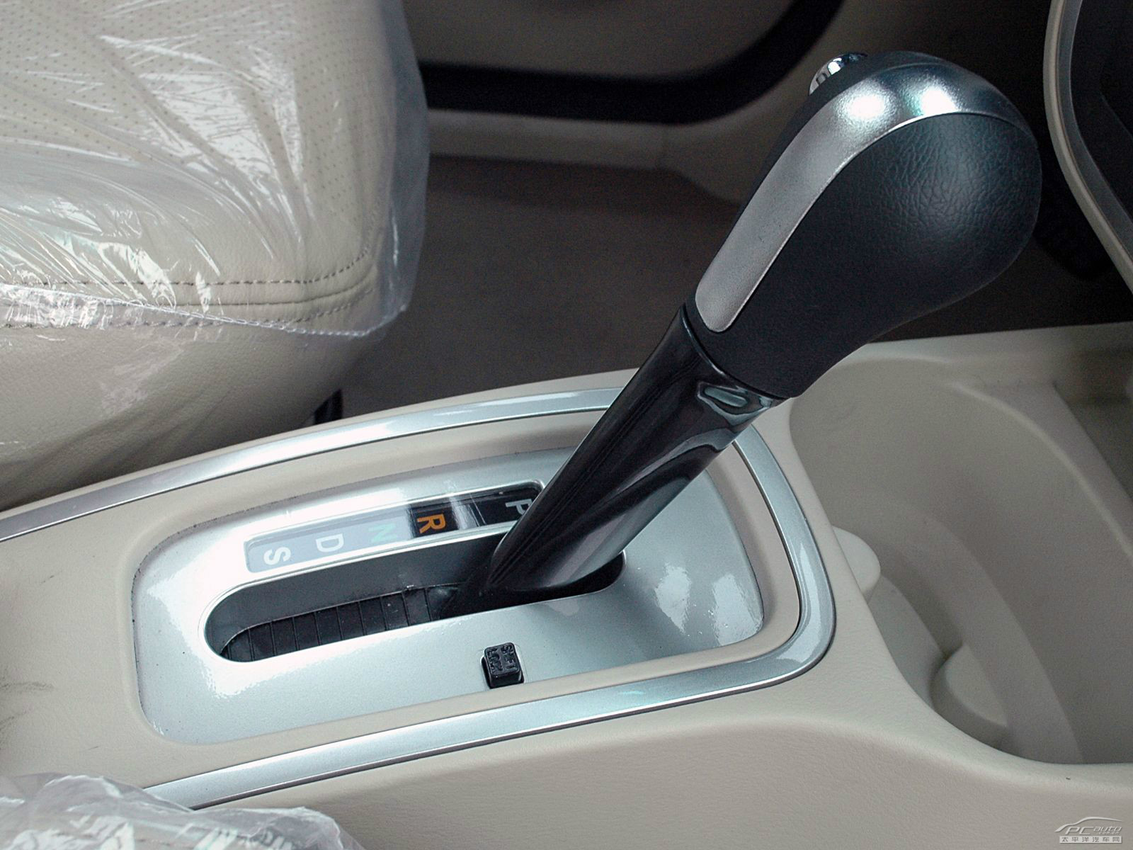 眾泰5008內(nèi)飾高清大圖