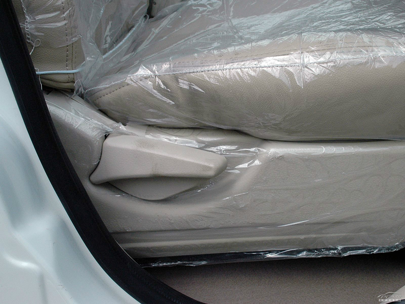 眾泰5008內(nèi)飾高清大圖