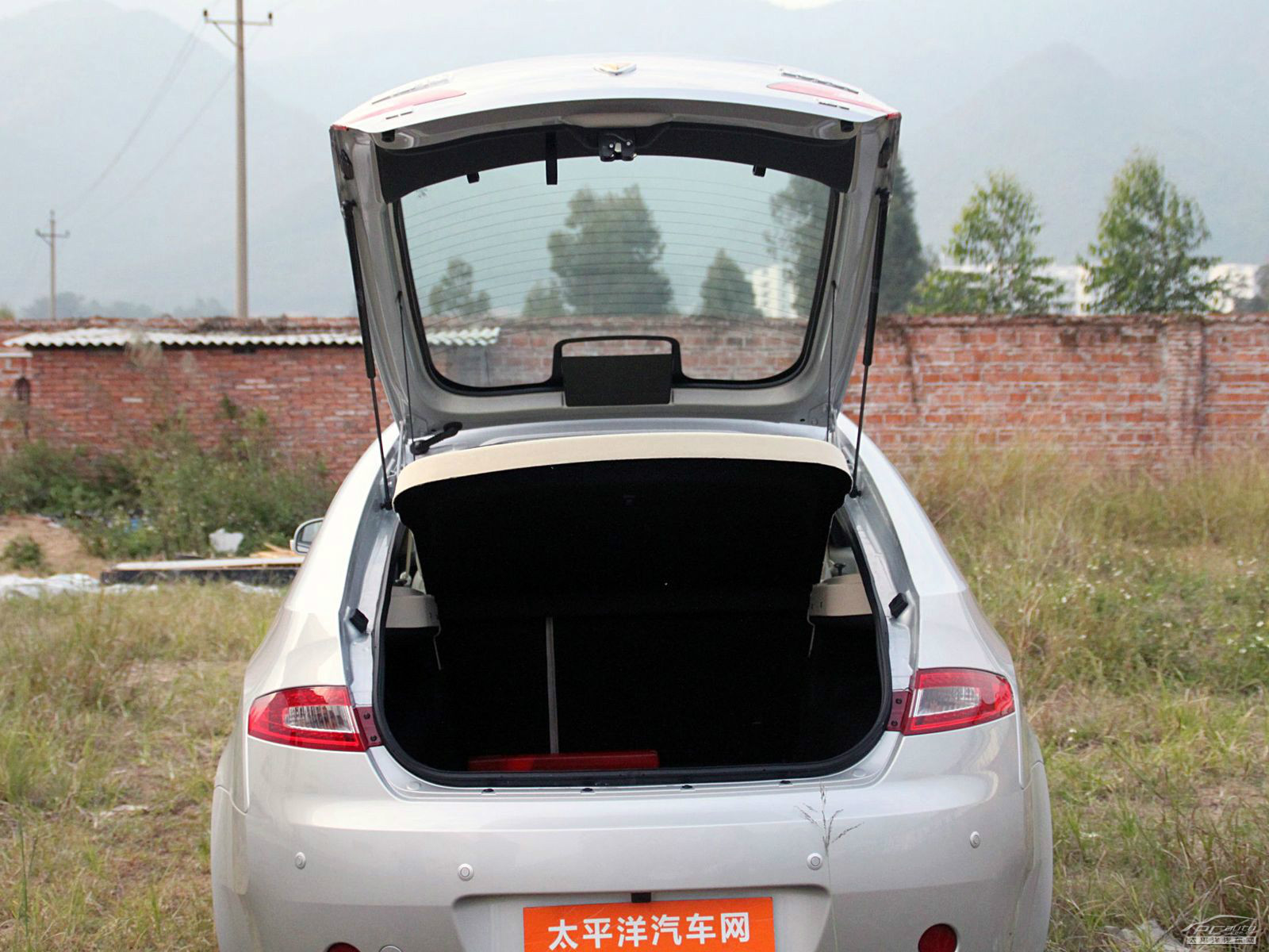 蓮花L5空間高清大圖