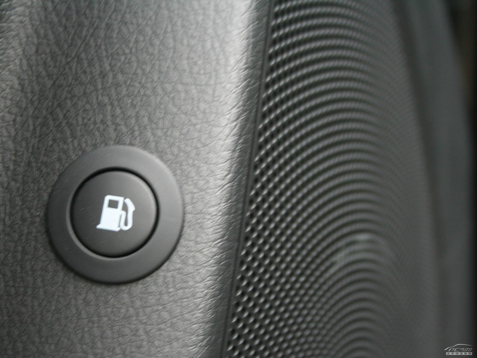 索蘭托內(nèi)飾高清大圖