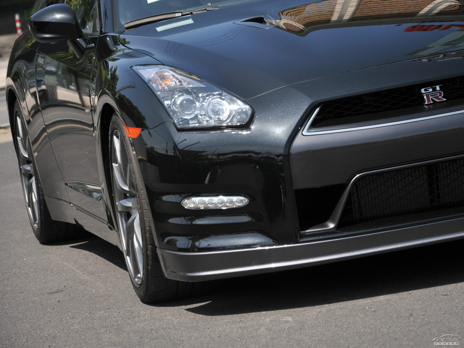 日產(chǎn)GT-R外觀高清大圖
