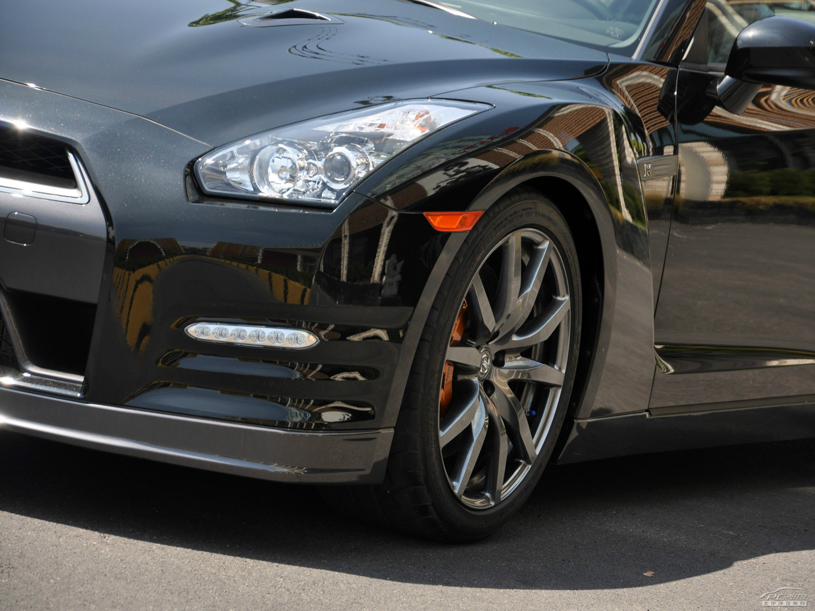 日產(chǎn)GT-R外觀高清大圖
