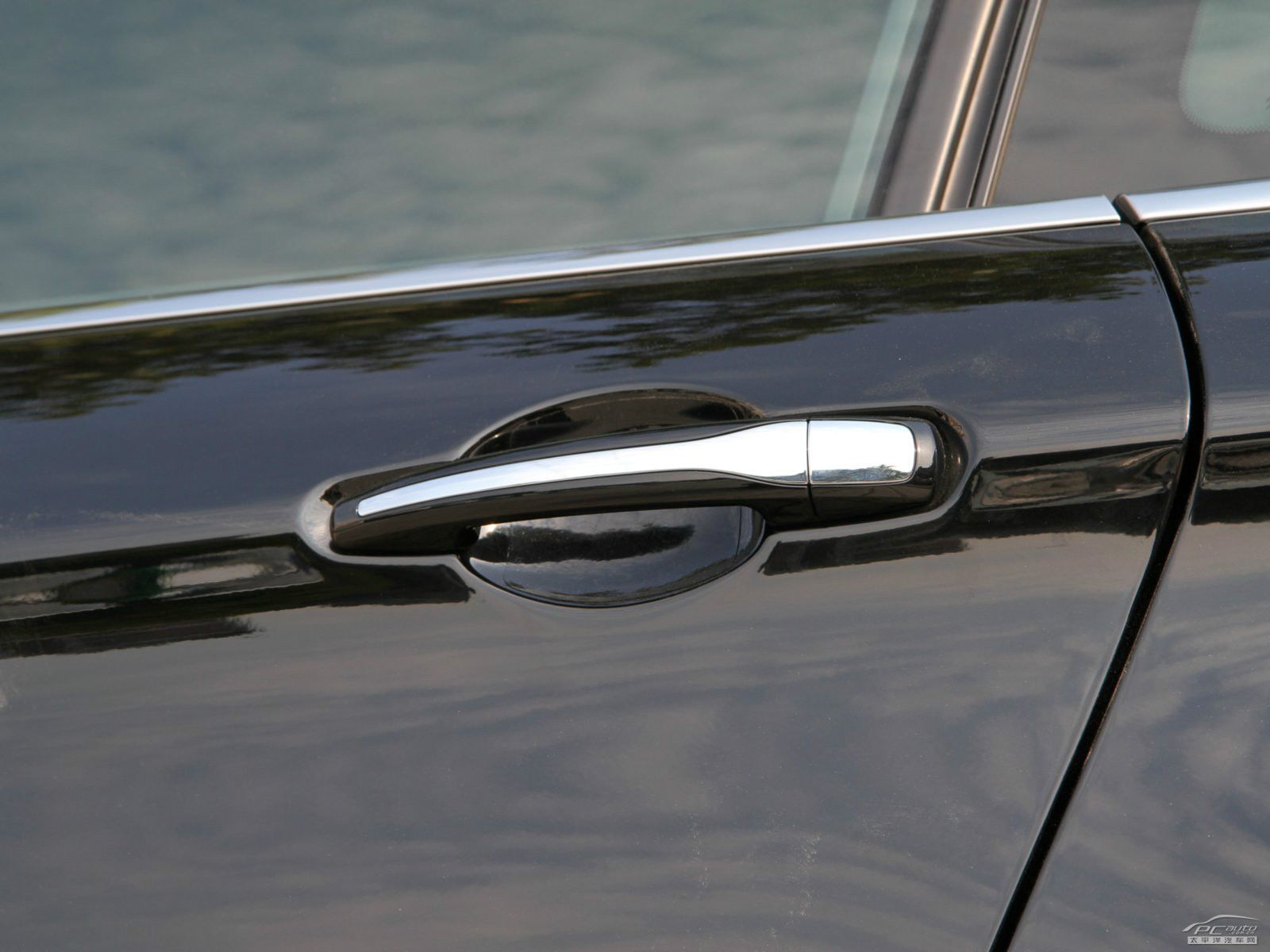 雪鐵龍C5外觀高清大圖