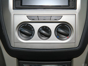 2012款 1.6L 手動(dòng)豪華型 2012款 1.6L 手動(dòng)豪華型