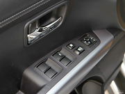 2012 Ž 2.4L r(sh)Ќ(do)