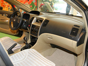 2012款 1.5T 手動豪華型 2012款 1.5T 手動豪華型
