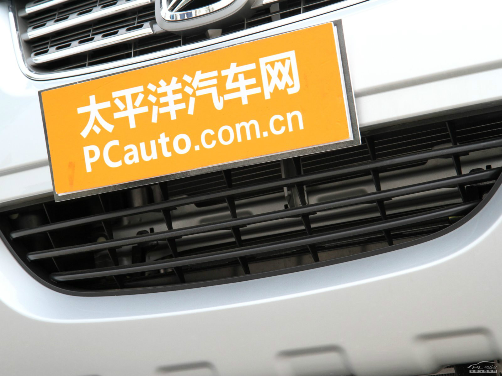馭勝S350外觀高清大圖