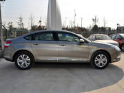 2012款 2.3L 尊貴型 2012款 2.3L 尊貴型