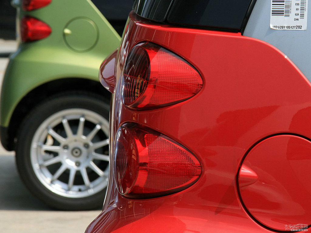 ِ܇tsmart fortwo^DƬ