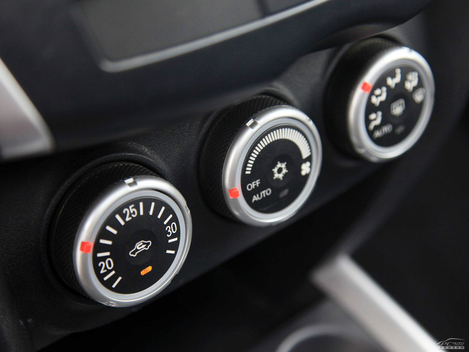 ASX勁炫(海外)內(nèi)飾高清大圖