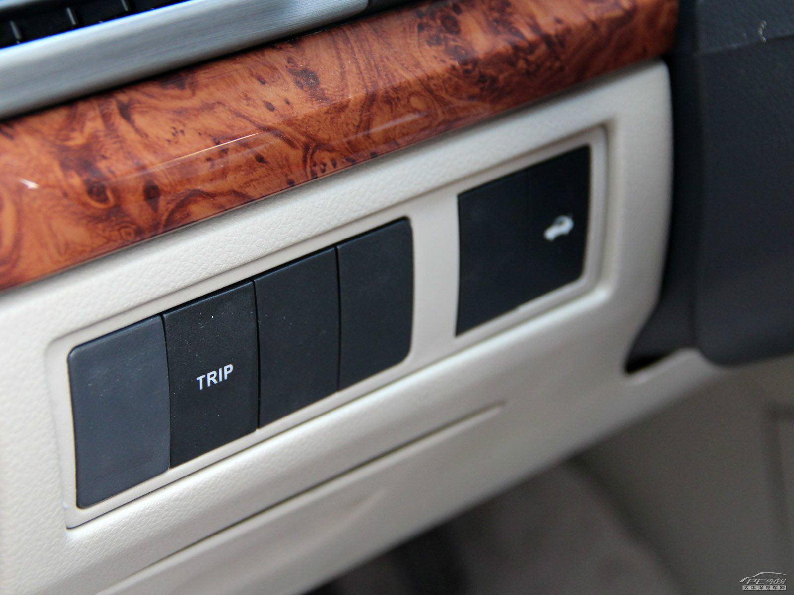 長安CX30內(nèi)飾高清大圖