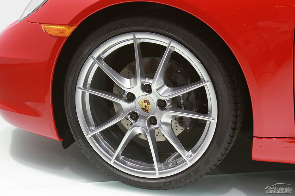衛(wèi)紅保時捷911車身外觀圖片