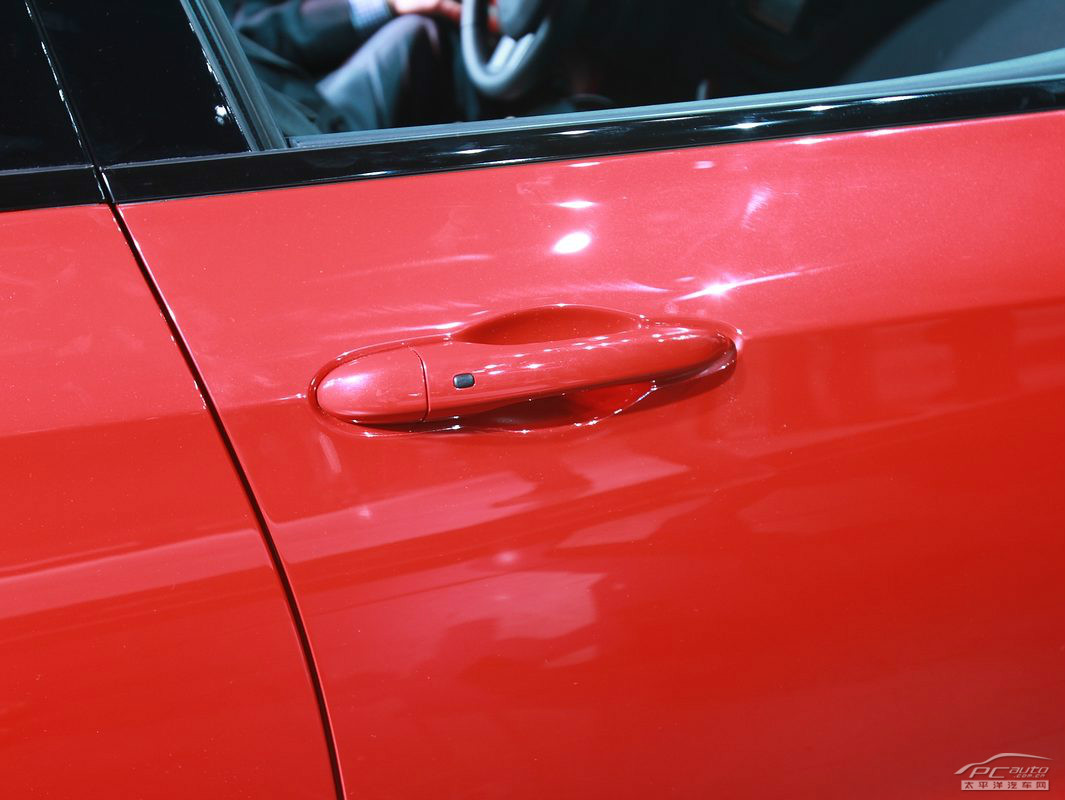 道奇Dart外觀高清大圖