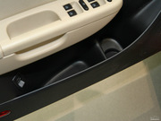 2011款 1.6L 自動(dòng)品雅版