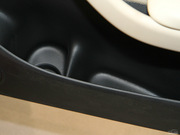 2011款 1.6L 自動(dòng)品雅版