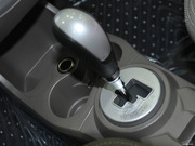 2011款 1.0L IMT 豪華型 2011款 1.0L IMT 豪華型