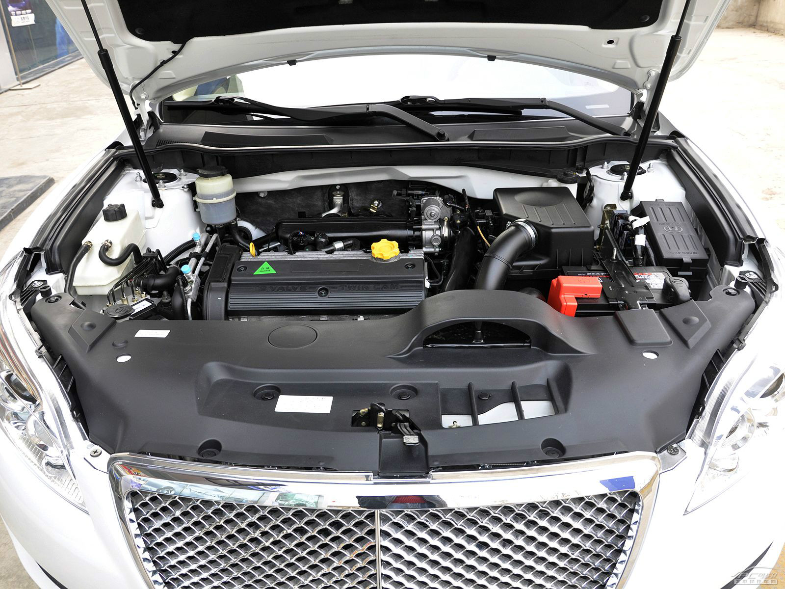 華泰B11細節(jié)高清大圖