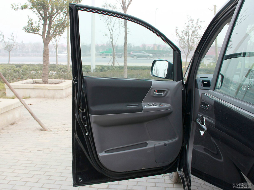 L(zhng)V80(ni)DƬ