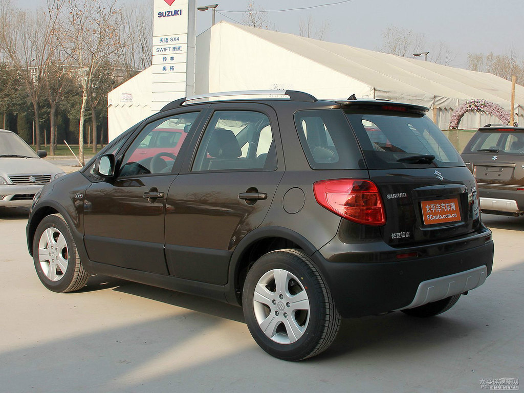 Z(y)SX4^DƬ