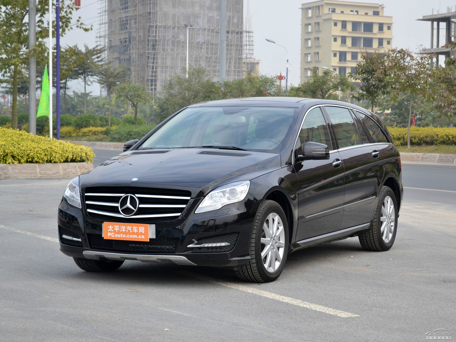 奔驰r级 2010款 r 500l 4matic