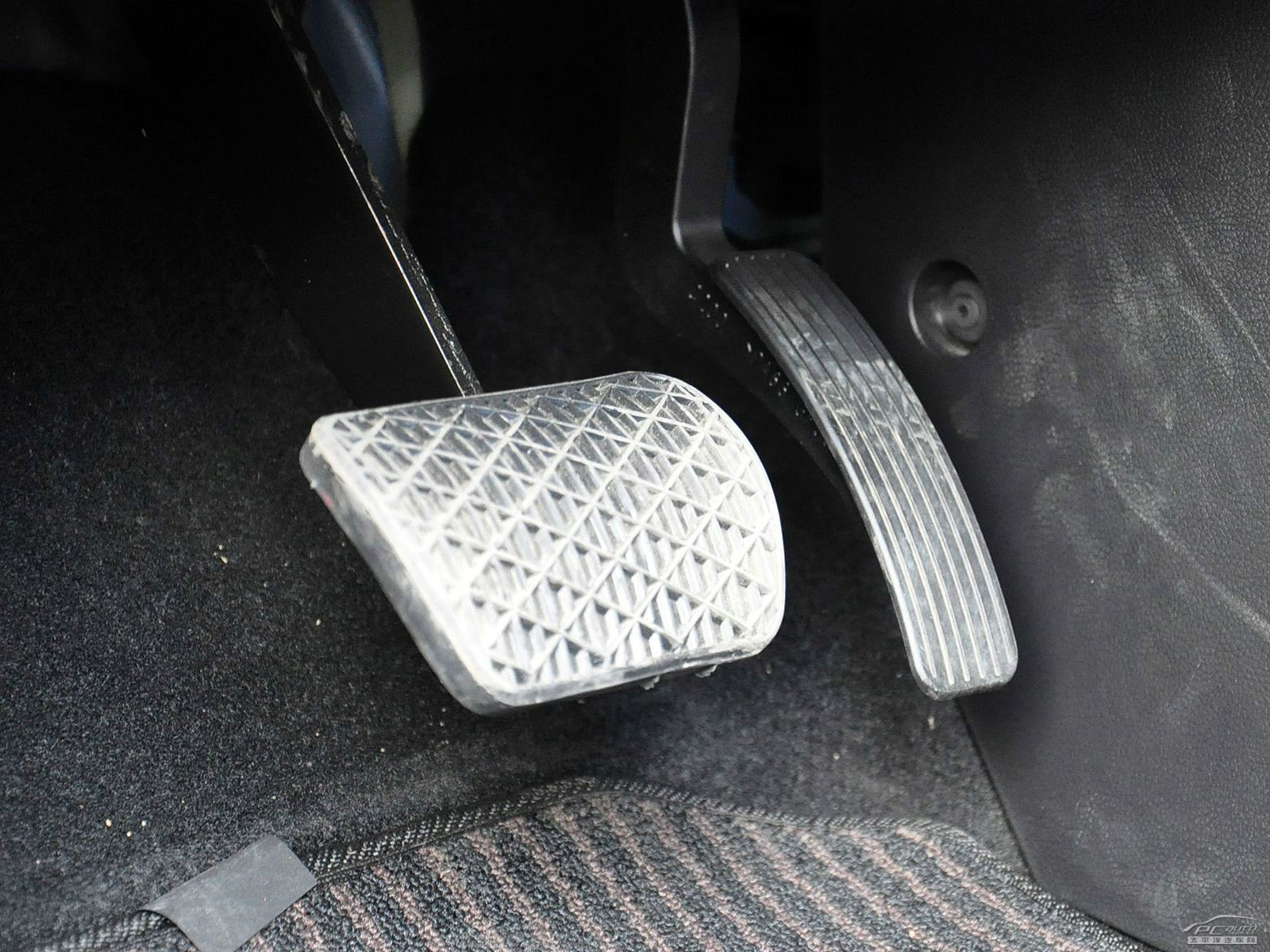 柯蘭多Korando內(nèi)飾高清大圖