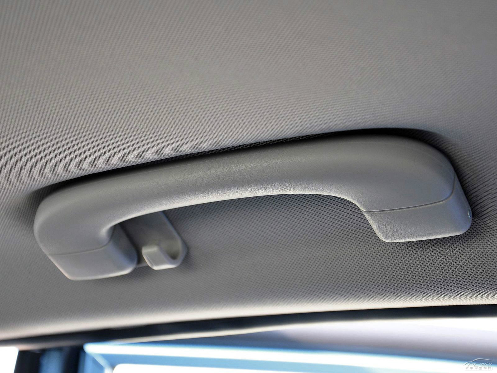 柯蘭多Korando內(nèi)飾高清大圖