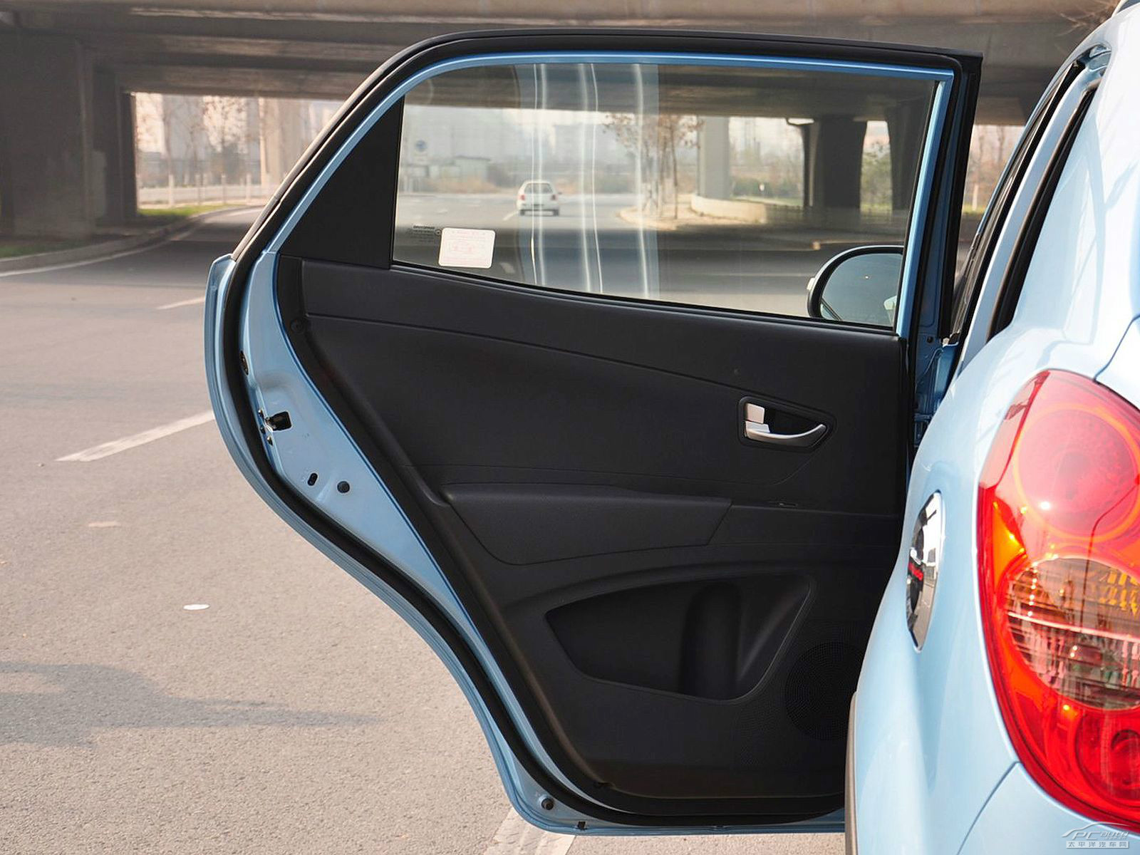 柯蘭多Korando內(nèi)飾高清大圖