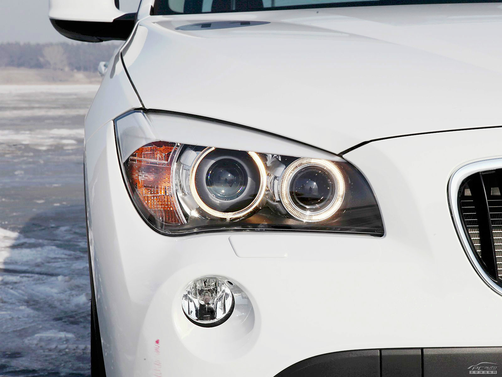 寶馬X1外觀高清大圖