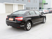 2012款 2.3L 尊貴型 2012款 2.3L 尊貴型