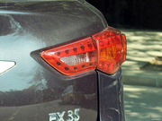 2011 FX35 (bio)(zhn)