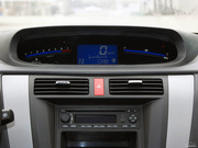 2011款 LV 1.5L AMT尊享型