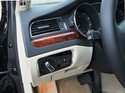 2012款 2.0TSI AT 尊雅版 2012款 2.0TSI AT 尊雅版