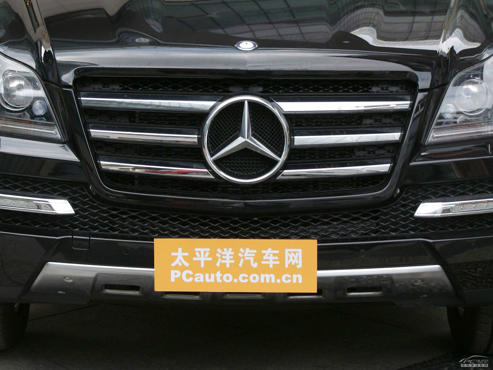 奔馳GL外觀高清大圖