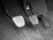 2011款 1.5L 精英舒適版 5座 2011款 1.5L 精英舒適版 5座