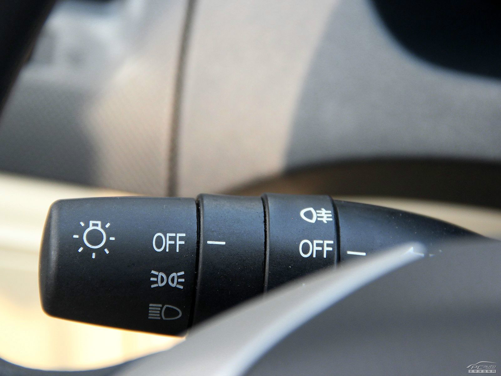 駿捷FSV內(nèi)飾高清大圖