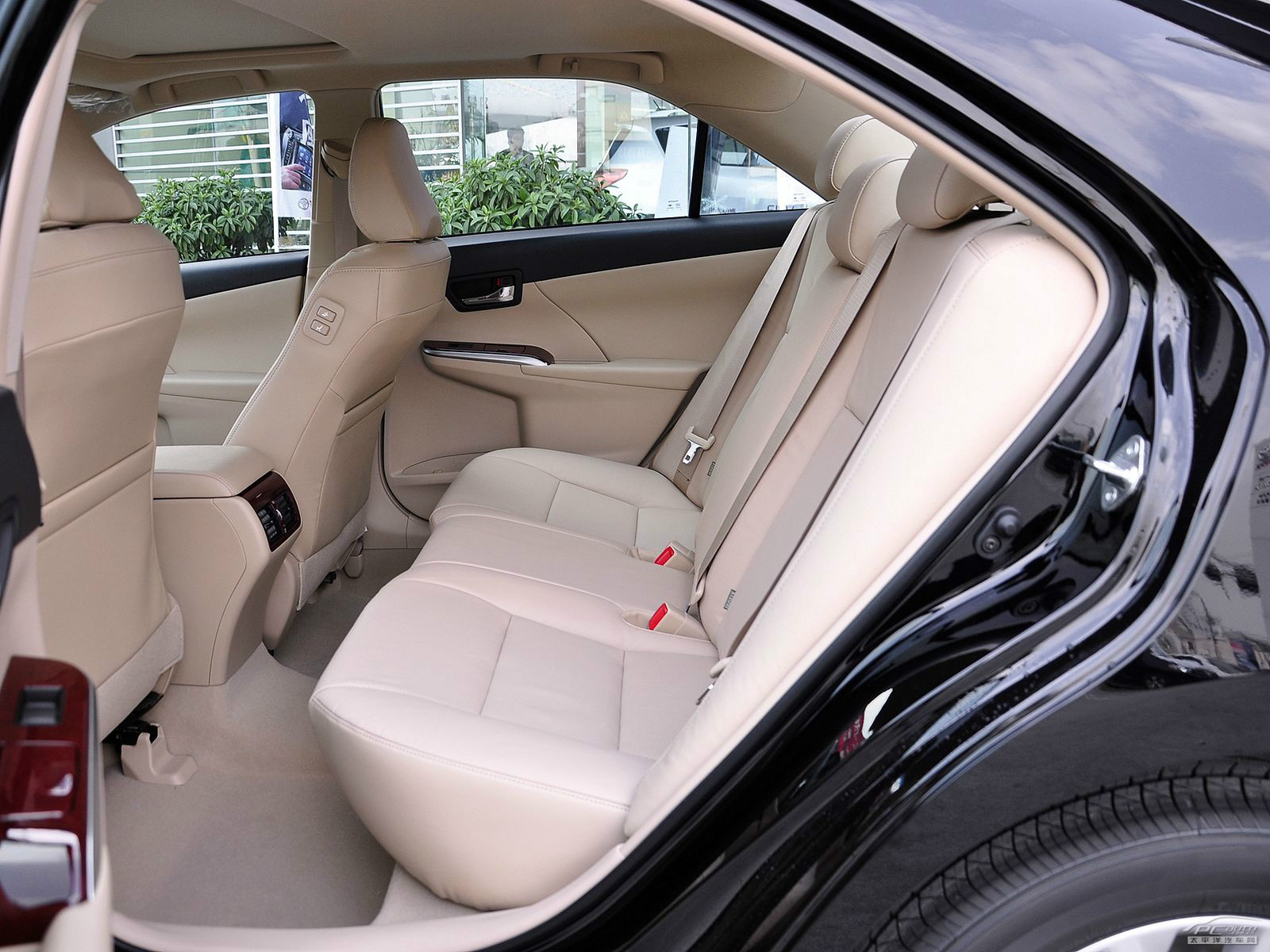 凱美瑞空間高清大圖