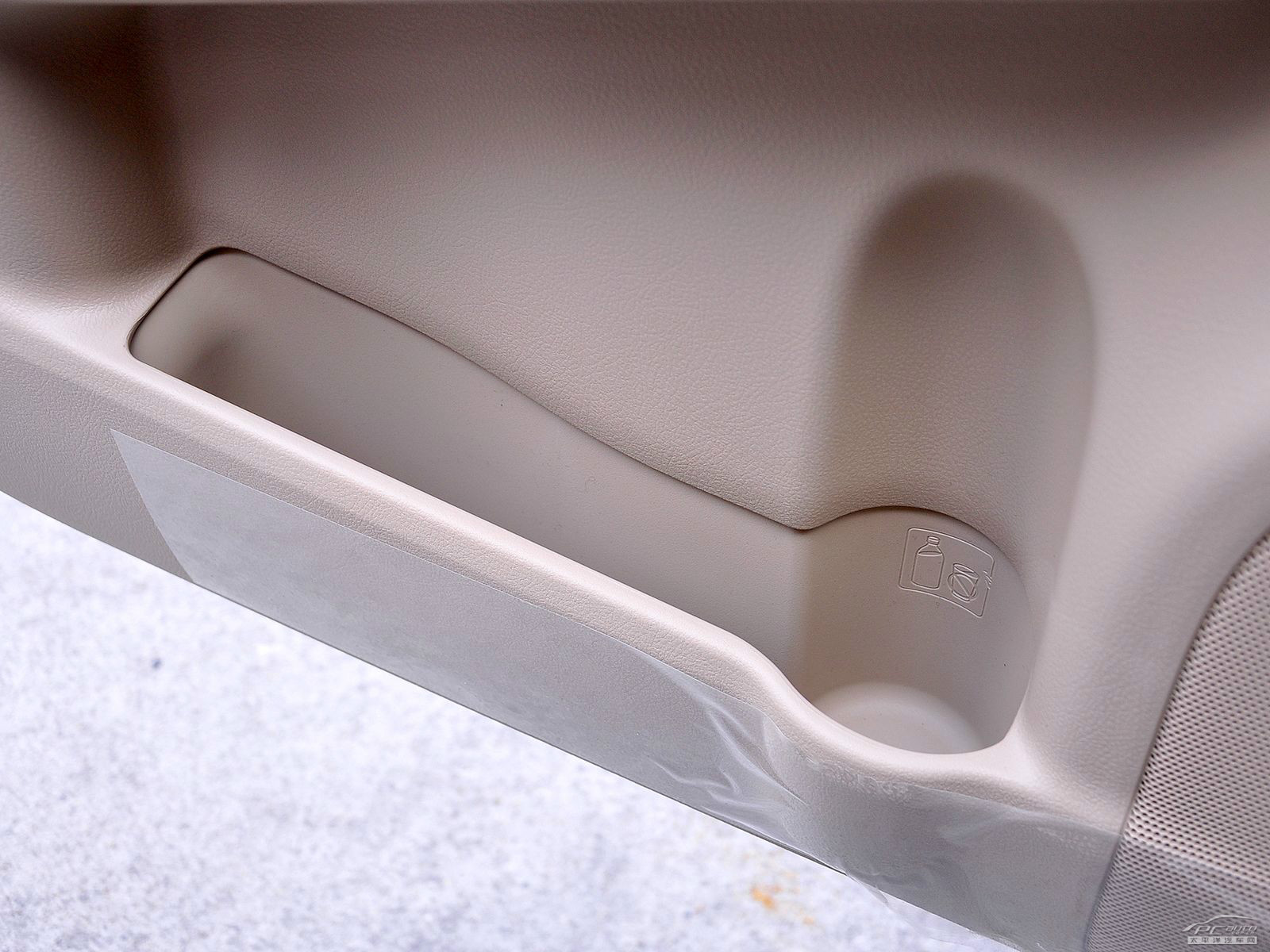 凱美瑞空間高清大圖