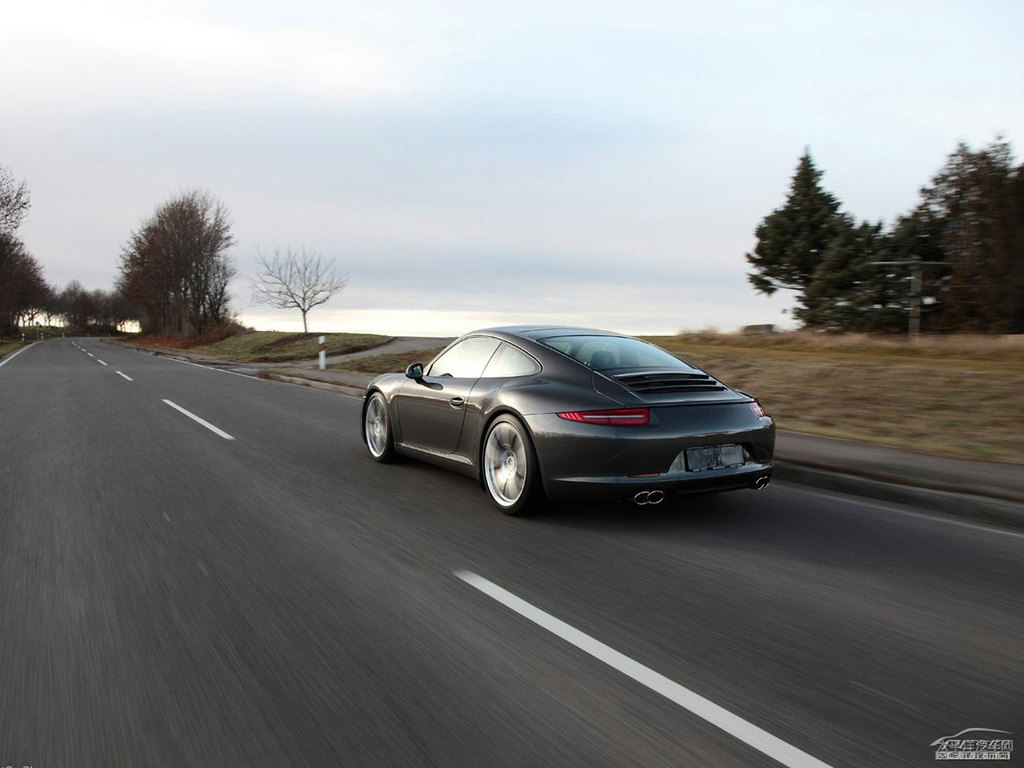 保時(shí)捷911外觀圖片