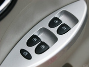 2011款 1.3L CVT舒適型 LX  2011款 1.3L CVT舒適型 LX