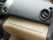 2011款 2.0L MT 兩驅經典版 2011款 2.0L MT 兩驅經典版