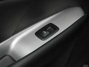 2012款 2.4L 兩驅(qū)舒適型 2012款 2.4L 兩驅(qū)舒適型
