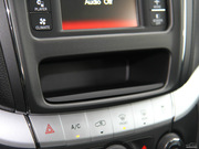 2012款 2.4L 兩驅(qū)舒適型 2012款 2.4L 兩驅(qū)舒適型