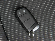 2012款 2.4L 兩驅(qū)舒適型 2012款 2.4L 兩驅(qū)舒適型