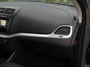 2012款 2.4L 兩驅(qū)舒適型 2012款 2.4L 兩驅(qū)舒適型