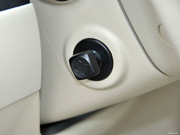 2012款 5.6L 旗艦版 2012款 5.6L 旗艦版