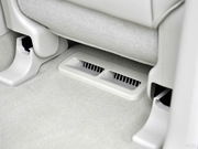 2012款 5.6L 旗艦版 2012款 5.6L 旗艦版