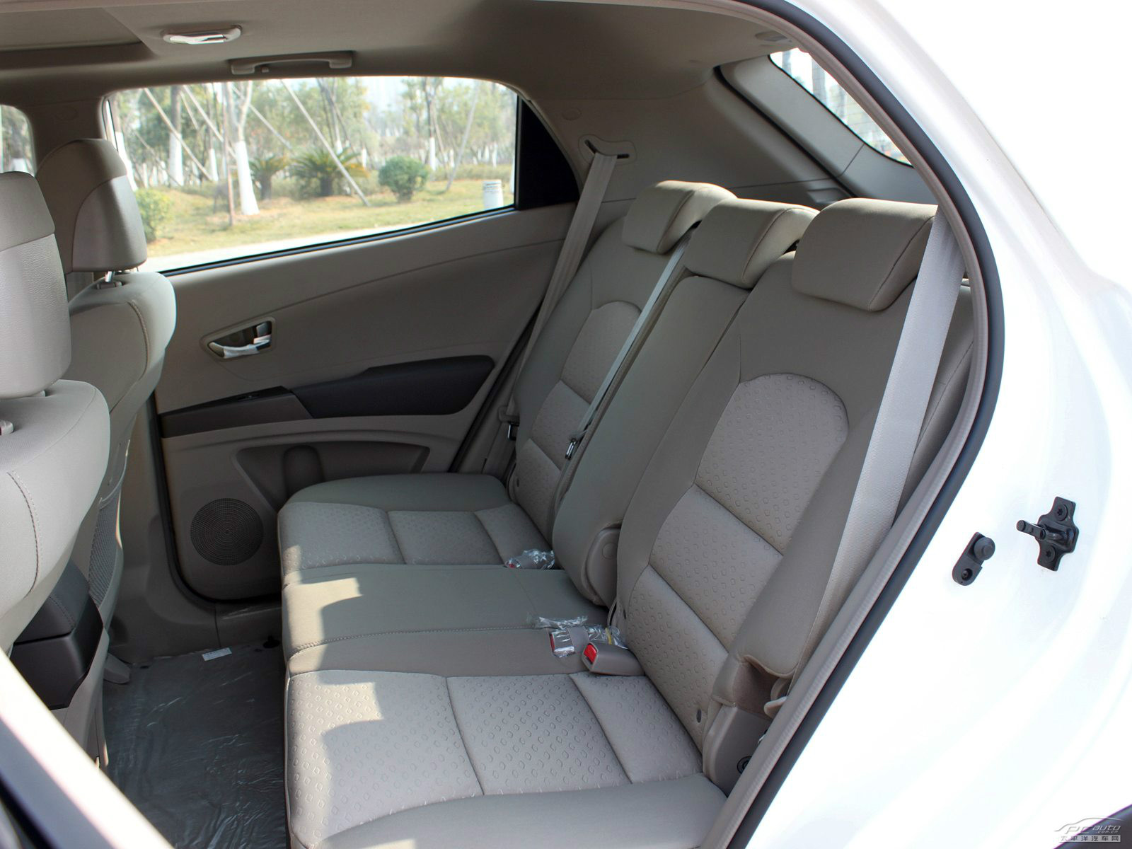 柯蘭多Korando內(nèi)飾高清大圖