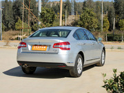 2012款 2.3L 尊貴型 2012款 2.3L 尊貴型