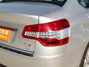 2012款 2.3L 尊貴型 2012款 2.3L 尊貴型
